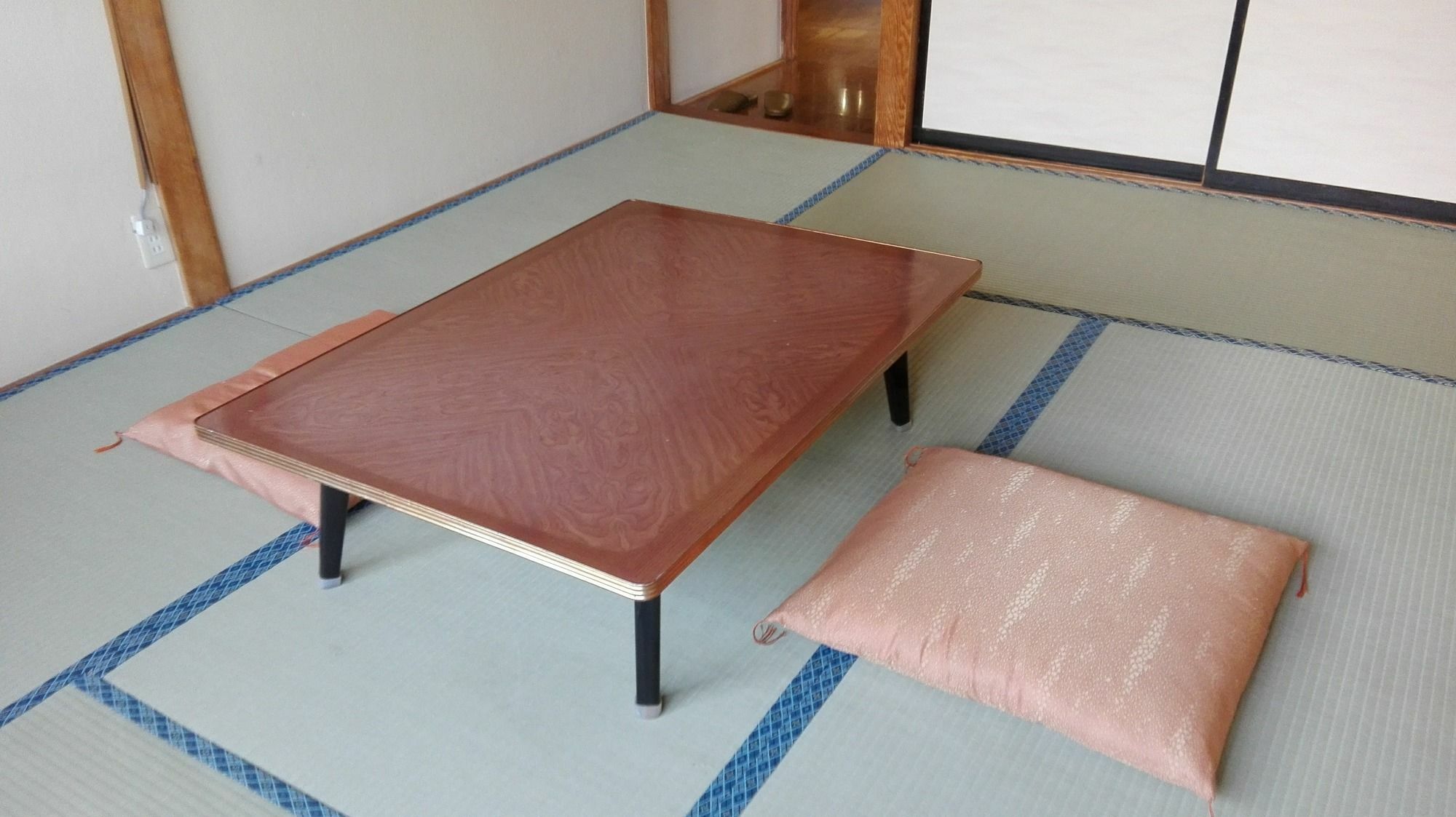 ホテル Yagisakien 富士河口湖町 エクステリア 写真