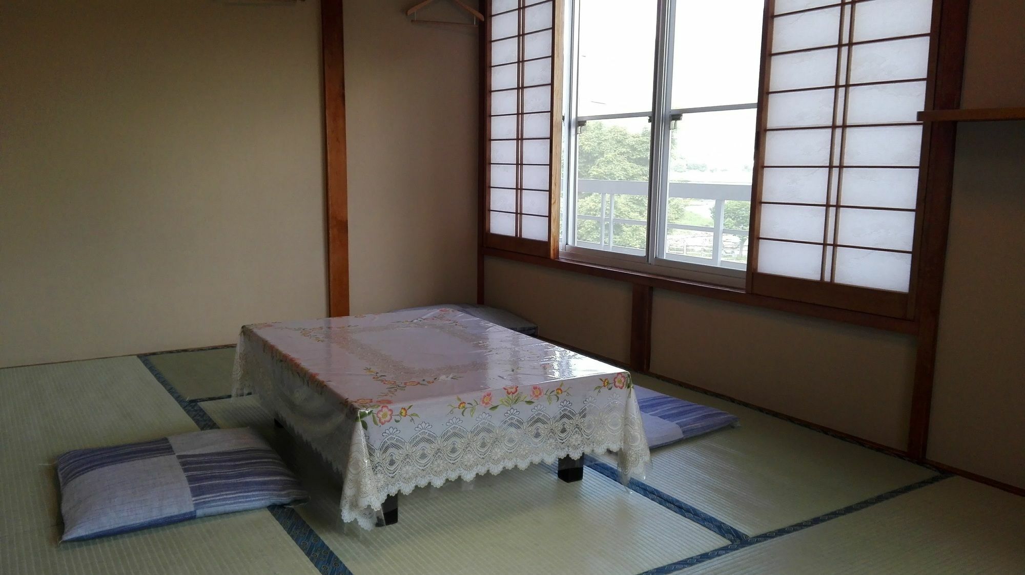 ホテル Yagisakien 富士河口湖町 エクステリア 写真