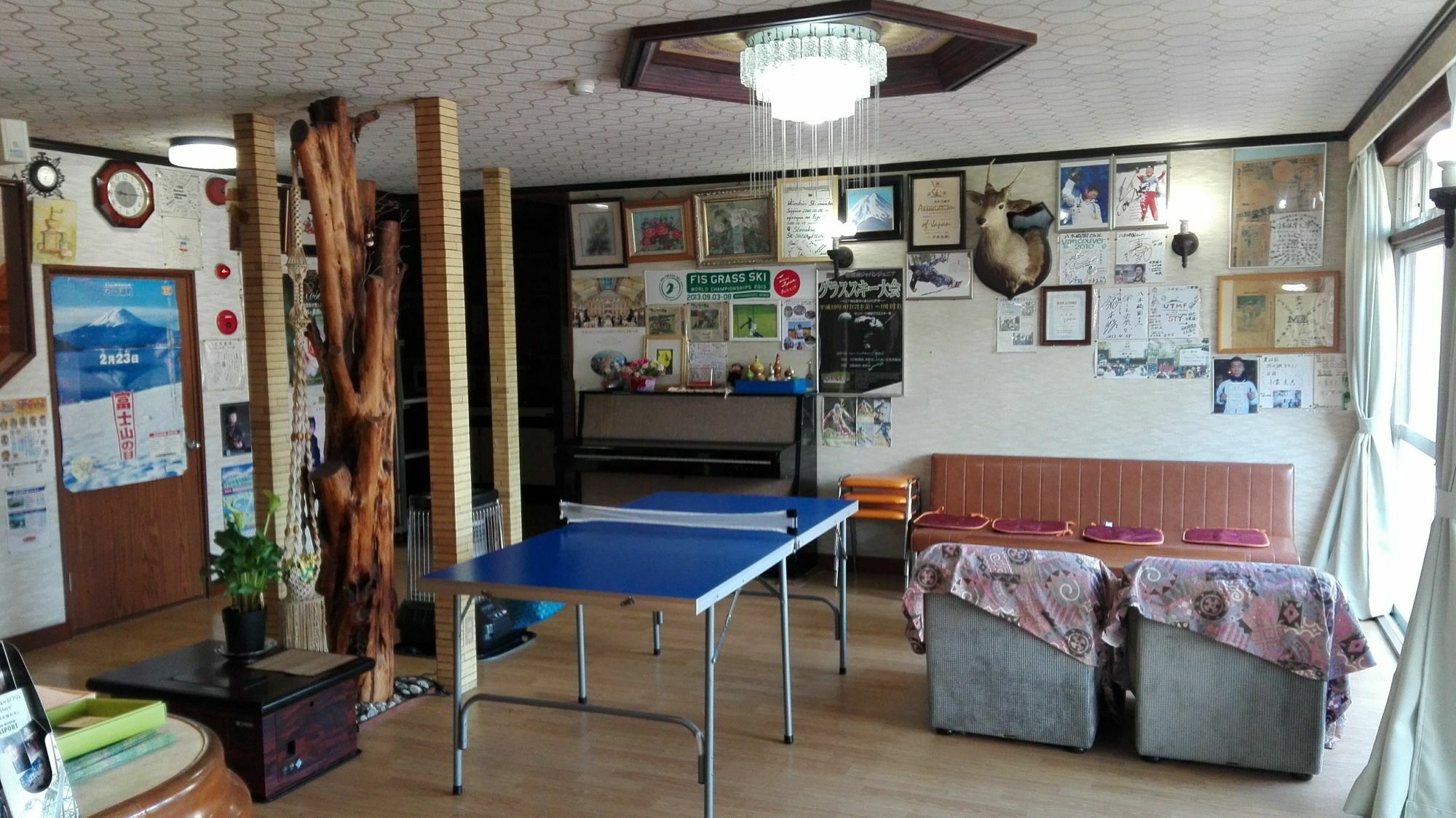ホテル Yagisakien 富士河口湖町 エクステリア 写真